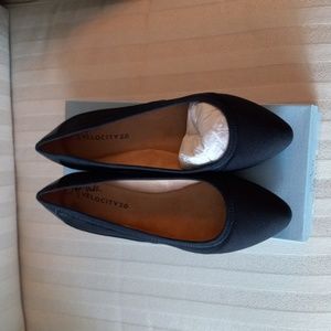 Life Sride Navy stetch fabric with leather trim. 1 1/2 inch heel. NEW